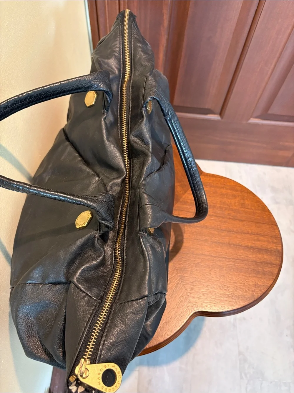 Marc Jacobs  Tote bag  shoulder bag  large bag  leather black/brass hardware EUC